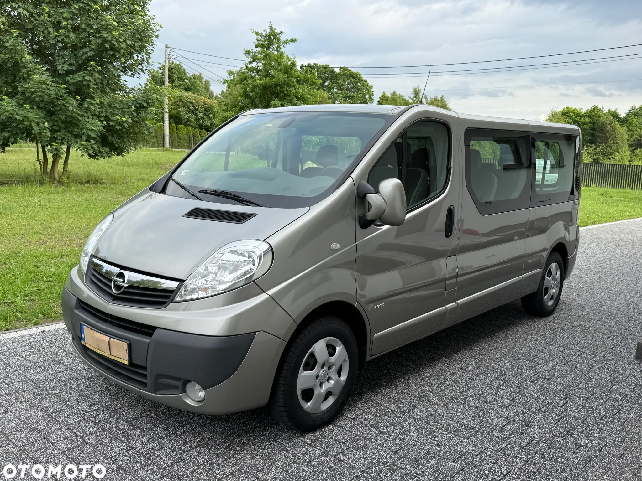 Opel Vivaro Life Cosmo L2H1 - 2