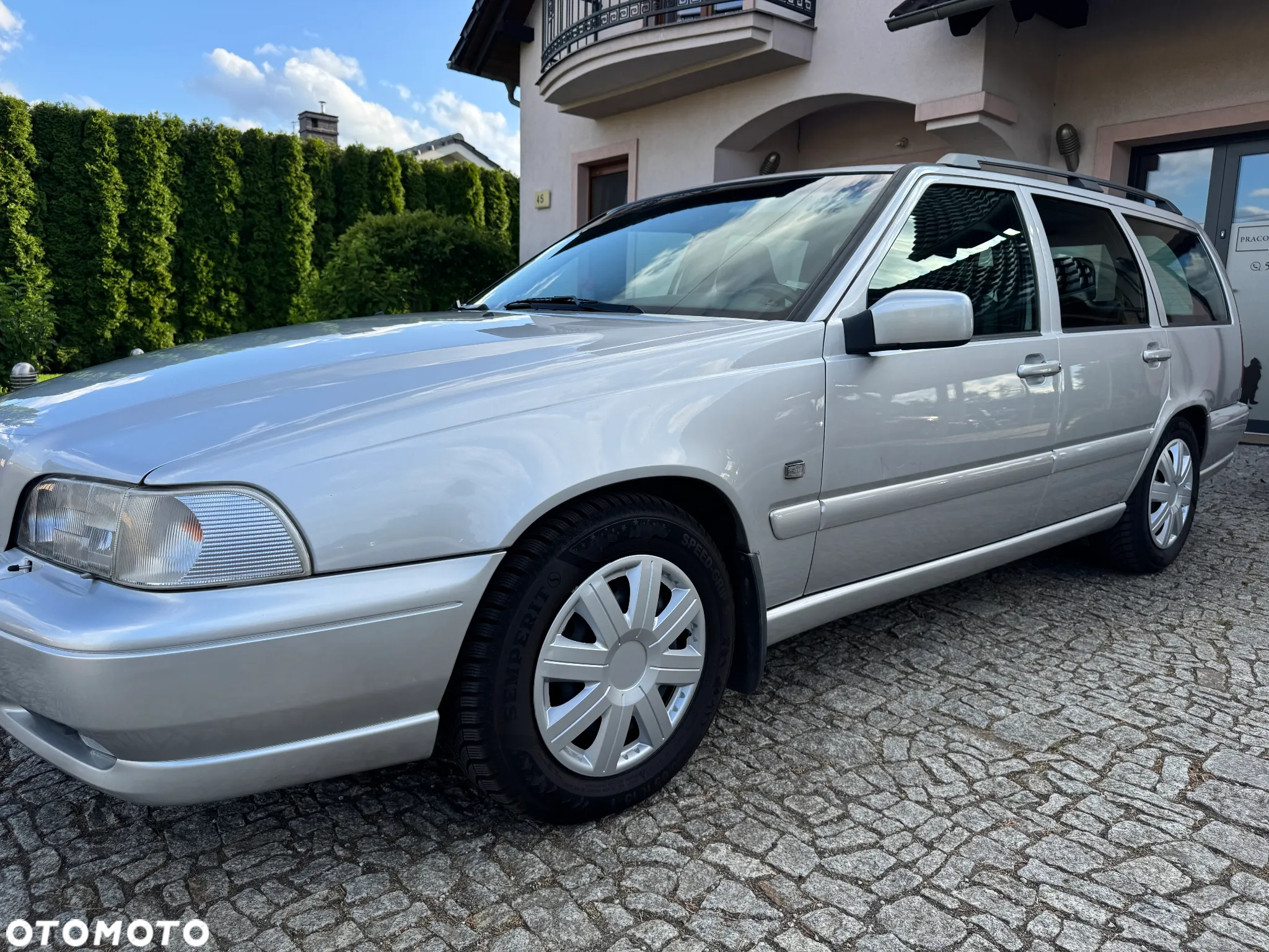 Volvo V70 2.4 T - 9