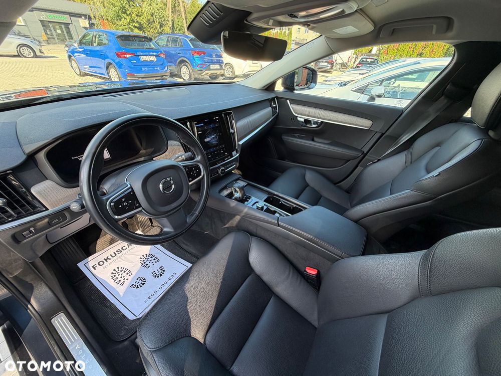 Volvo V90 Cross Country D5 AWD Pro - 22