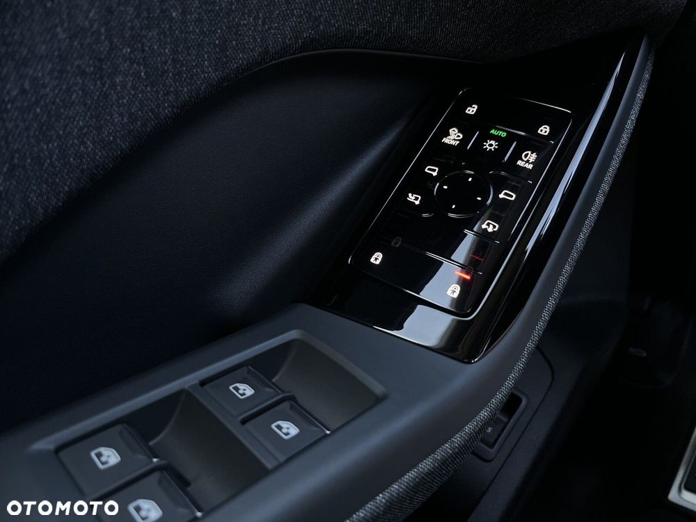 Audi Q6 e-tron - 38