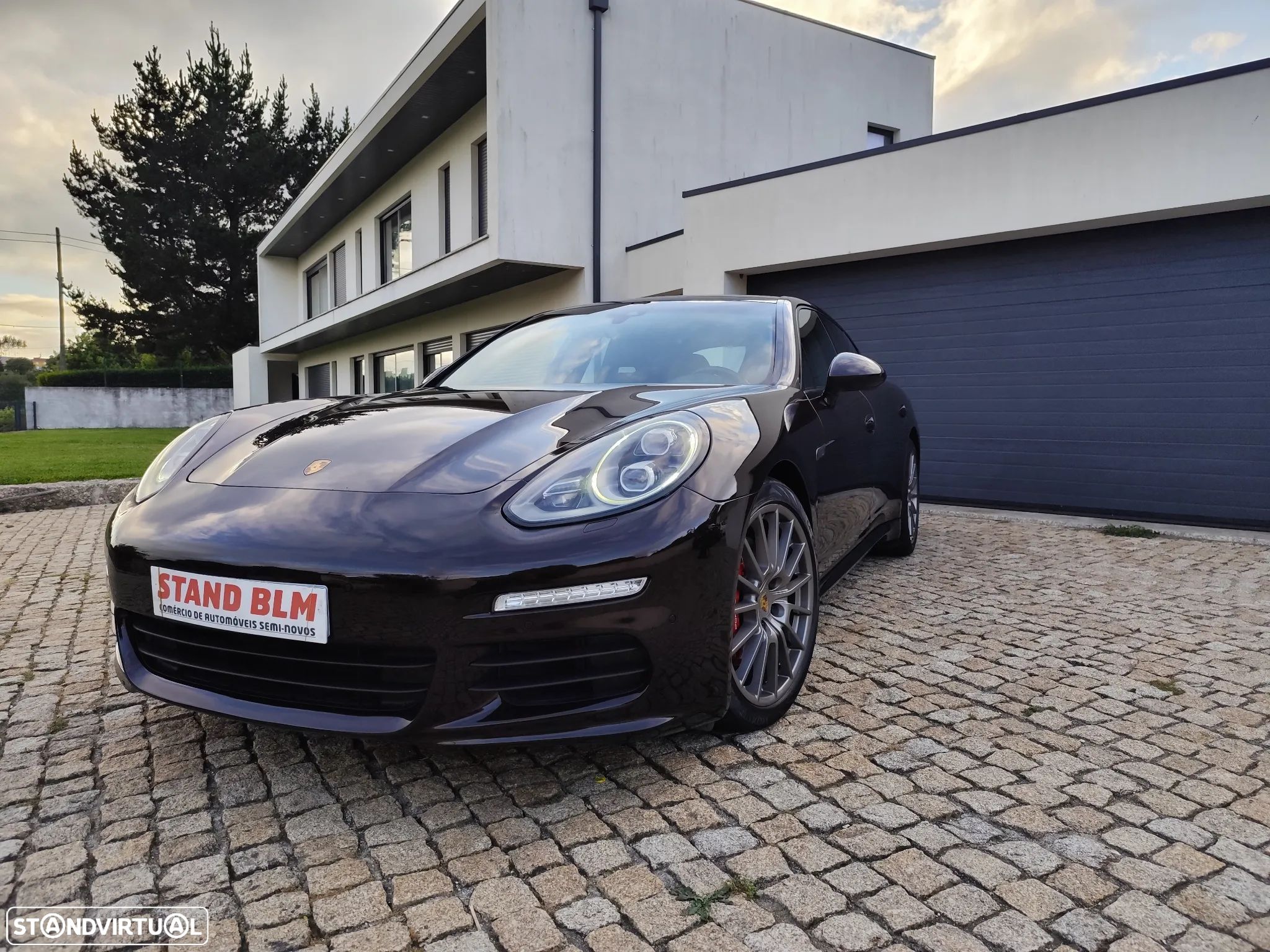 Porsche Panamera Edition - 1