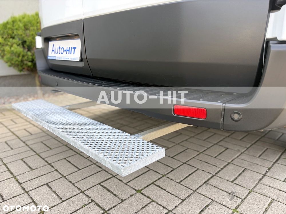 Ford Transit - 25