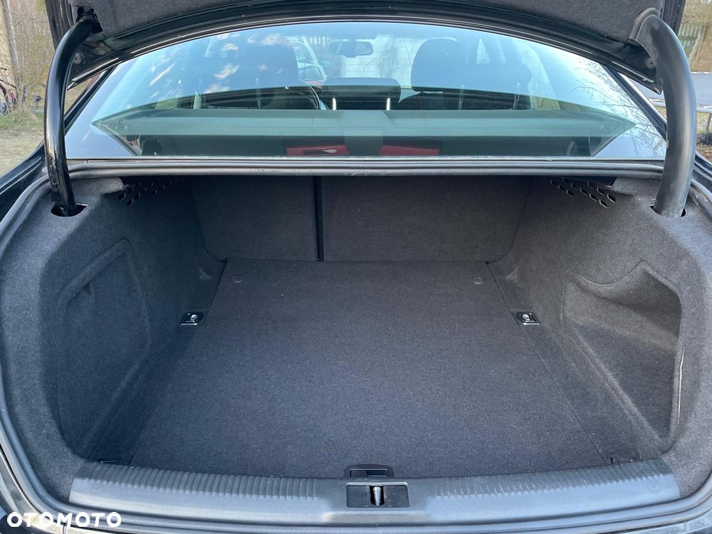 Audi A4 Limousine 1.8 TFSI S line Sportpaket - 25