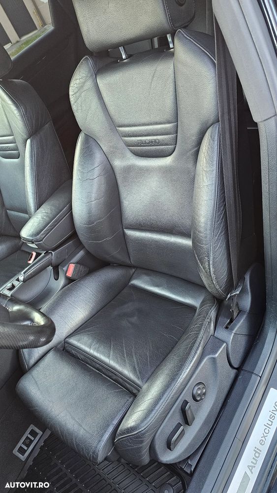 Audi A4 1.8 T Avant quattro - 7