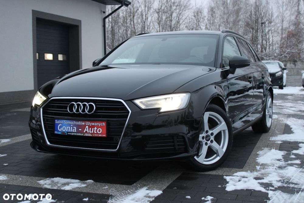 Audi A3 Sportback - 2