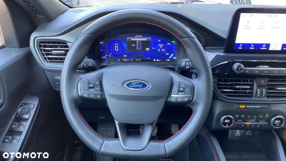 Ford Kuga - 19