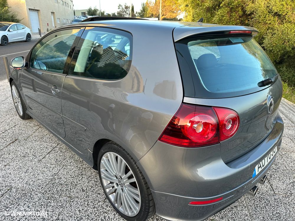 VW Golf R32 4Motion - 11
