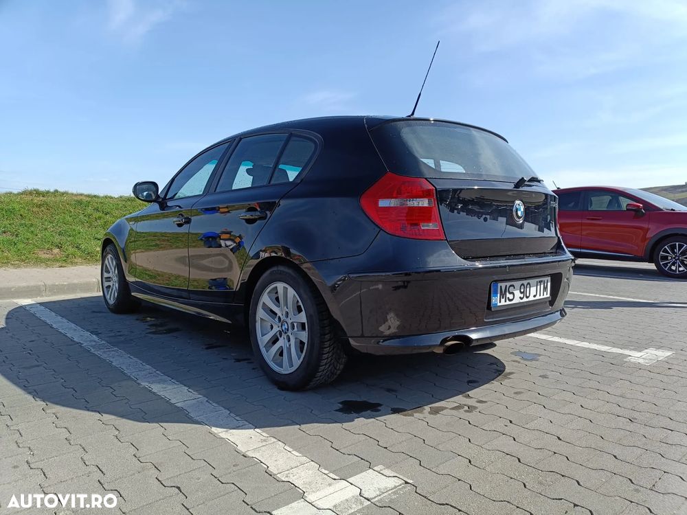 BMW Seria 1 116d DPF - 10