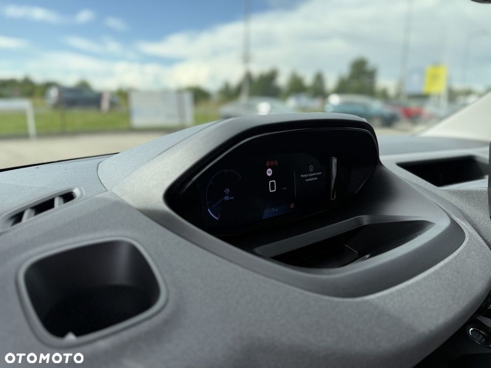 Peugeot Rifter - 12