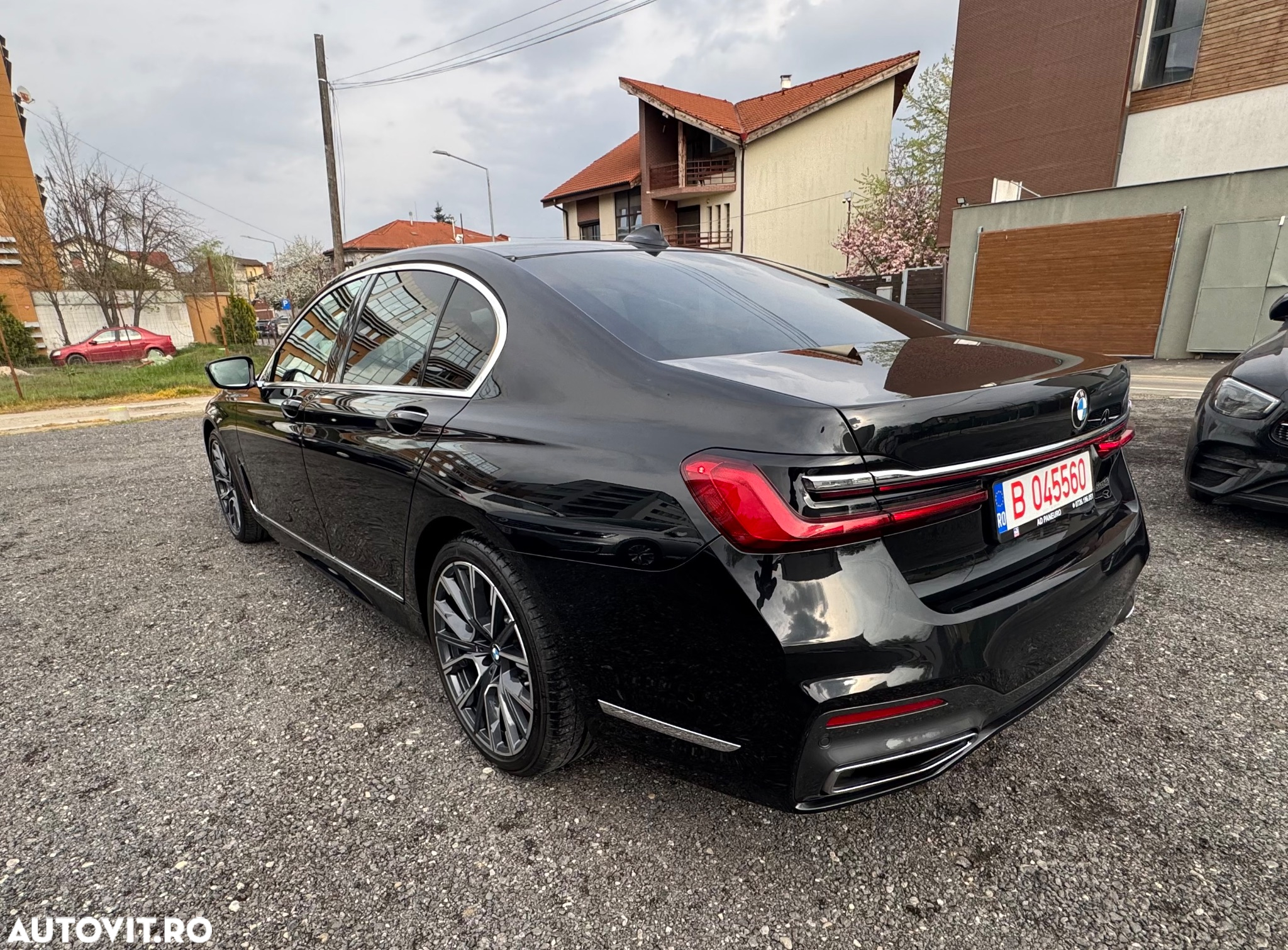 BMW Seria 7 740i - 7