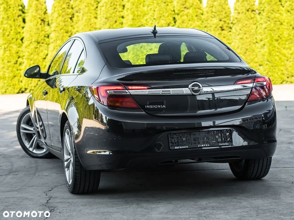 Opel Insignia - 8