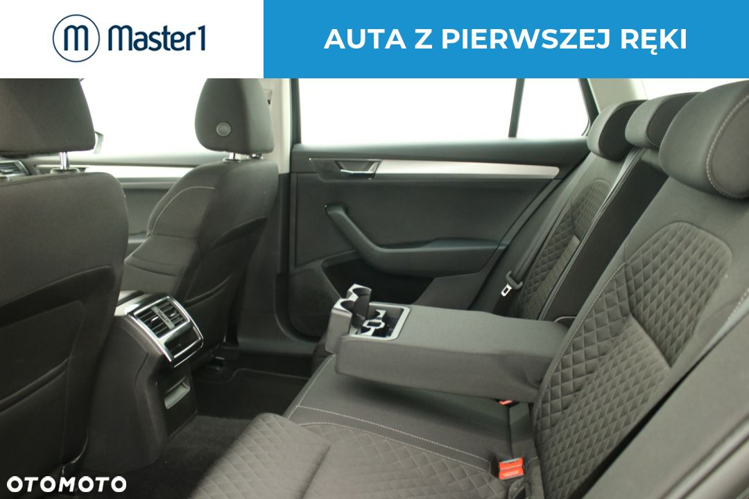 Skoda Superb 2.0 TDI SCR Ambition DSG - 8