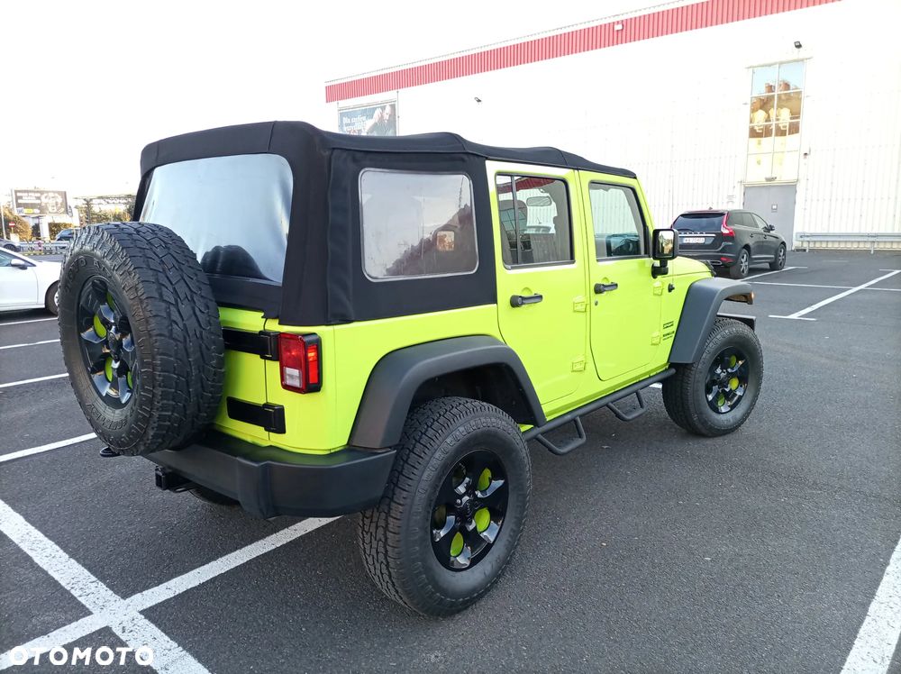 Jeep Wrangler - 2