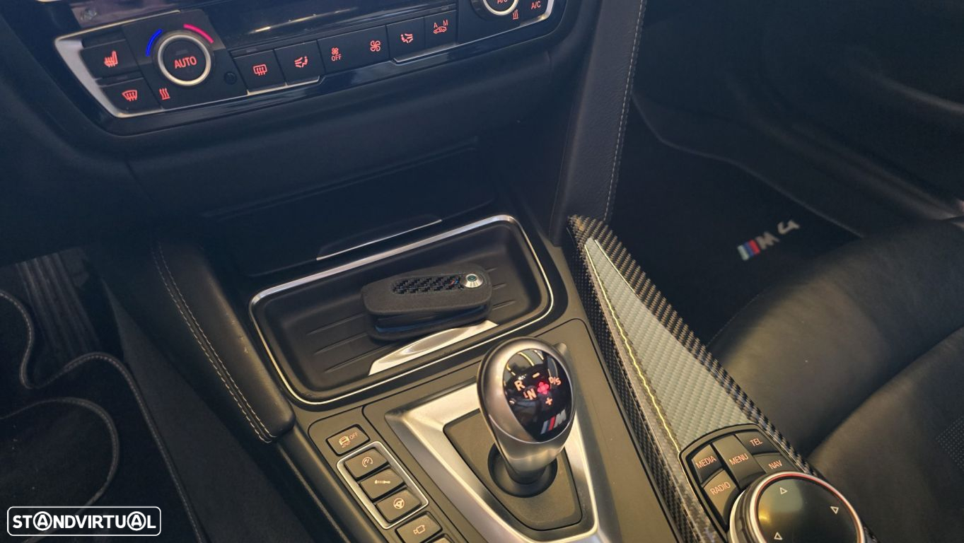 BMW M4 Auto - 53