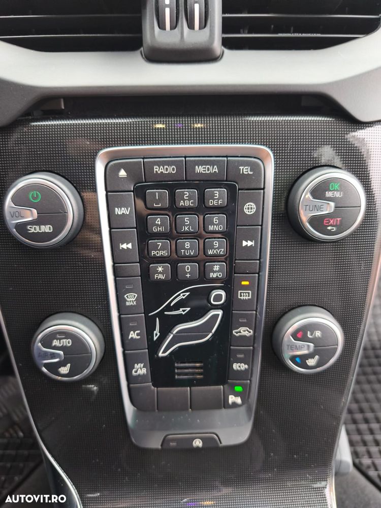 Volvo V40 D3 Aut. Inscription - 15