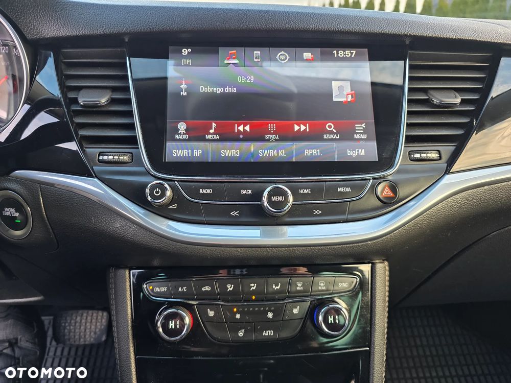 Opel Astra 1.4 Turbo Start/Stop Automatik Innovation - 19