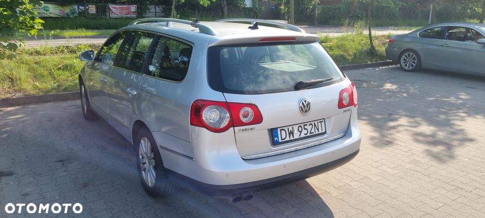 Volkswagen Passat 2.0 TDI DPF Highline - 5