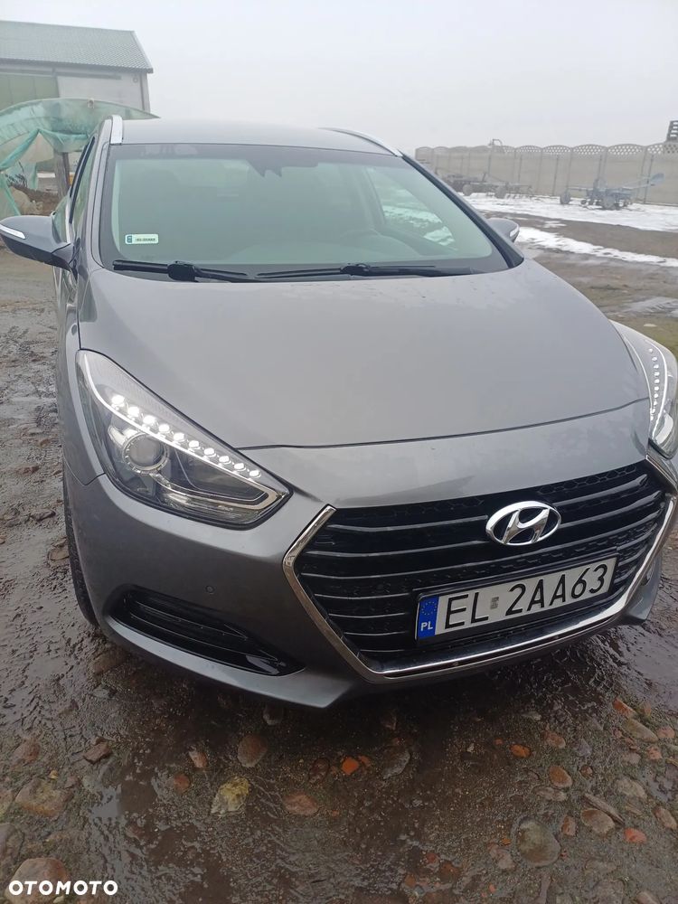 Hyundai i40 1.7 CRDi Comfort - 2