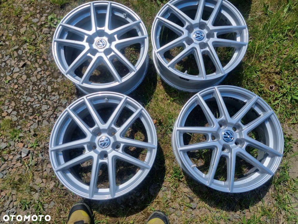 VW TIGUAN,PASSAT, AUDI A4,SKODA KAROQ,SEAT TARRACO 7X17 ET41 5X112 bdb stan - 1