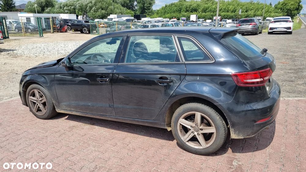 Audi A3 Sportback 1.6 TDI - 19