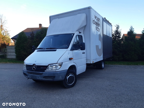 Mercedes-Benz sprinter 413 Kontener