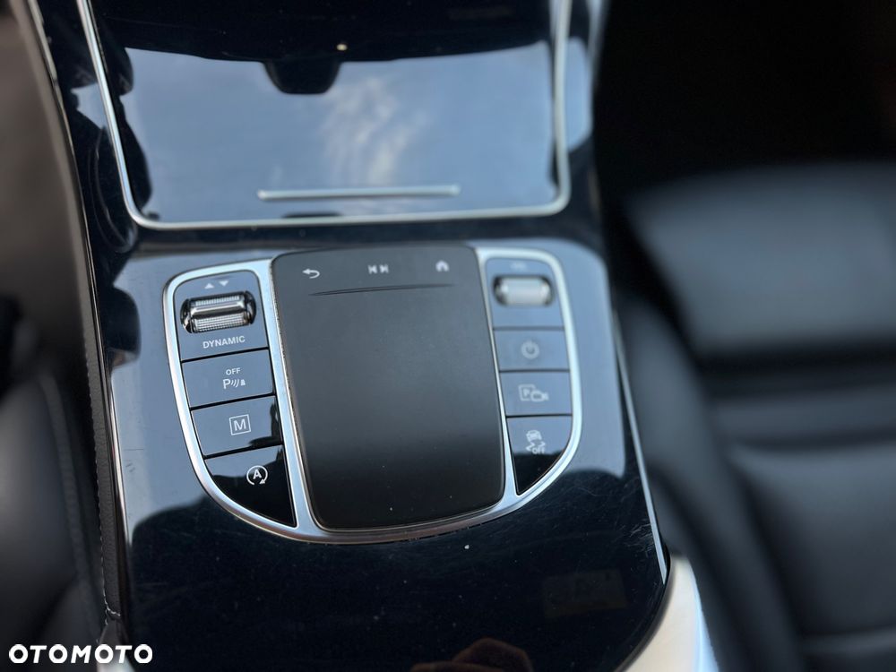 Mercedes-Benz GLC 200 - 27
