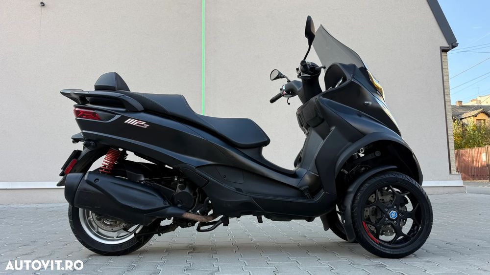 Piaggio MP3 350 Sport - 11