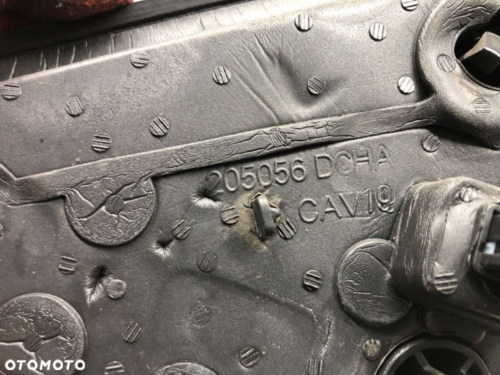 LUSTERKO PRAWY - 197.00 PLN - RENAULT LAGUNA III Grandtour (KT0/1) 2007 - 2015 2.0 dCi (KT01, KT08, - 5