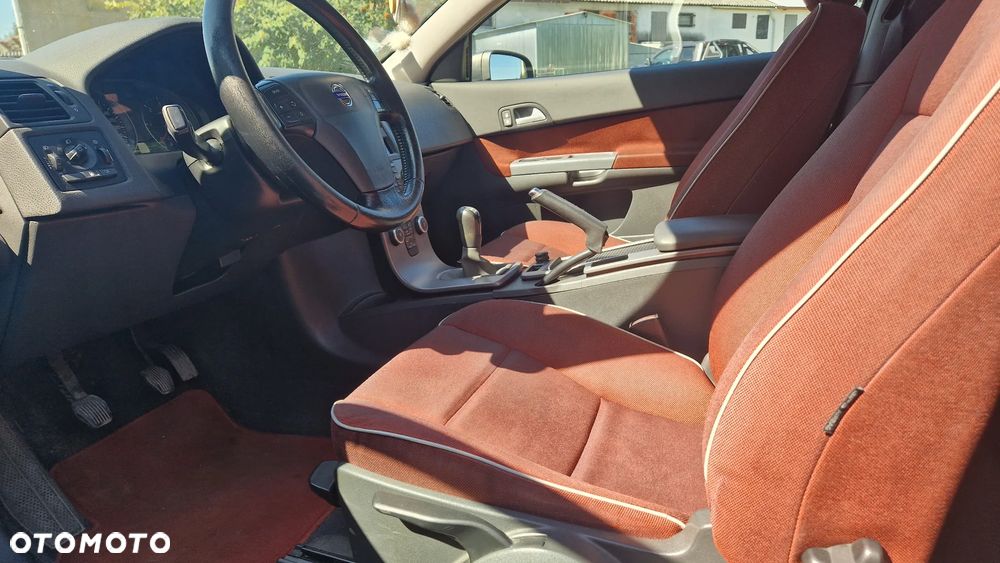 Volvo C30 1.6D - 10