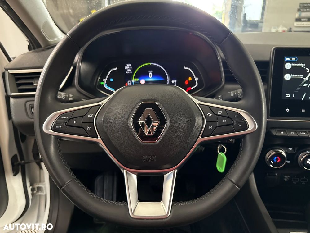 Renault Clio - 17