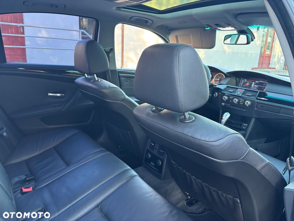 BMW Seria 5 530d Edition Exclusive - 31
