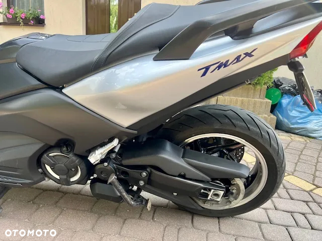 Yamaha Tmax - 9