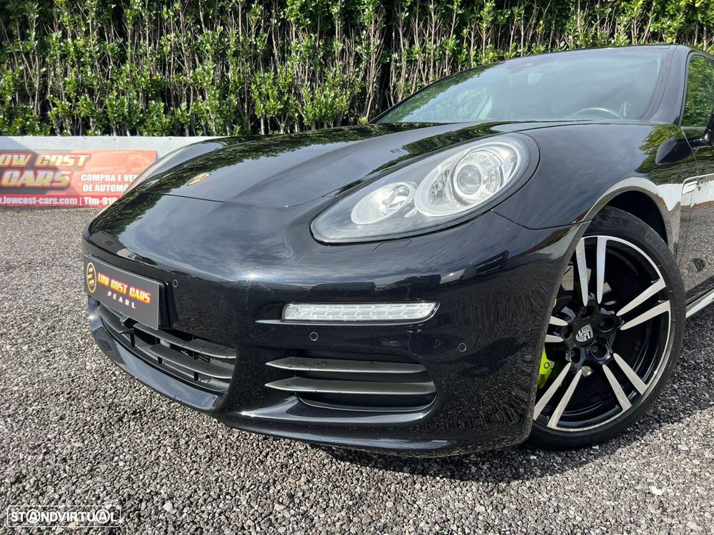 Porsche Panamera - 17