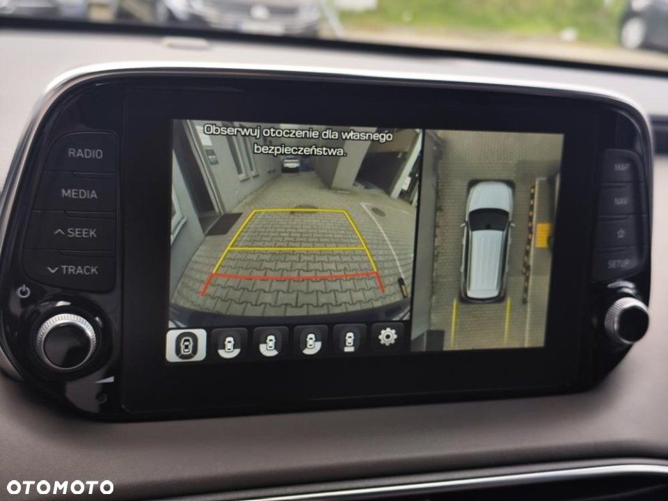 Hyundai Santa Fe - 25