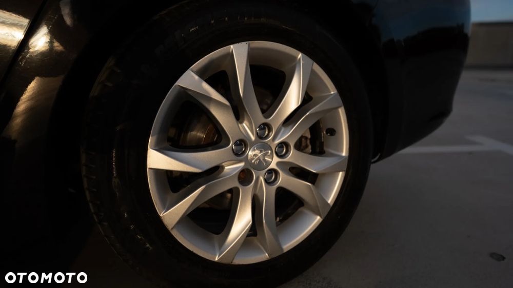 Peugeot 508 1.6 e-THP Allure S&S - 12