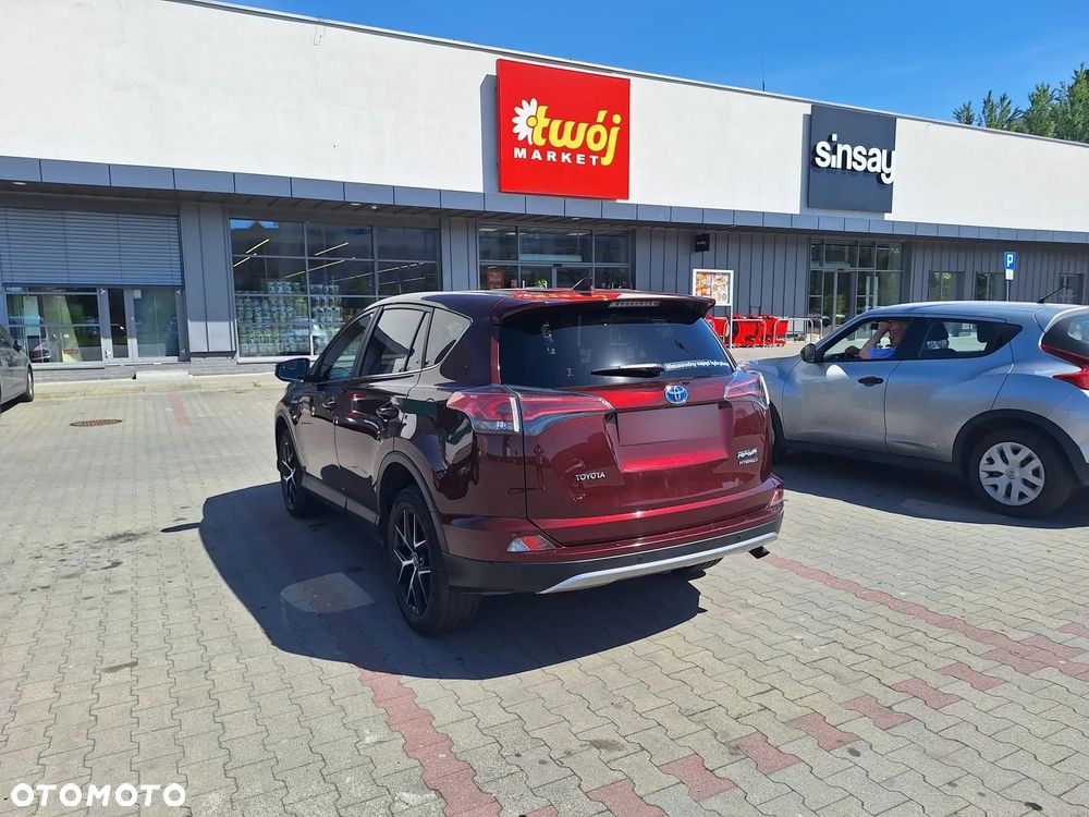 Toyota RAV4 - 4