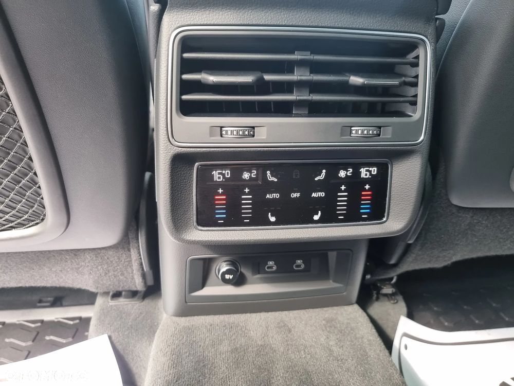 Audi Q7 55 TFSI quattro tiptronic S line - 17