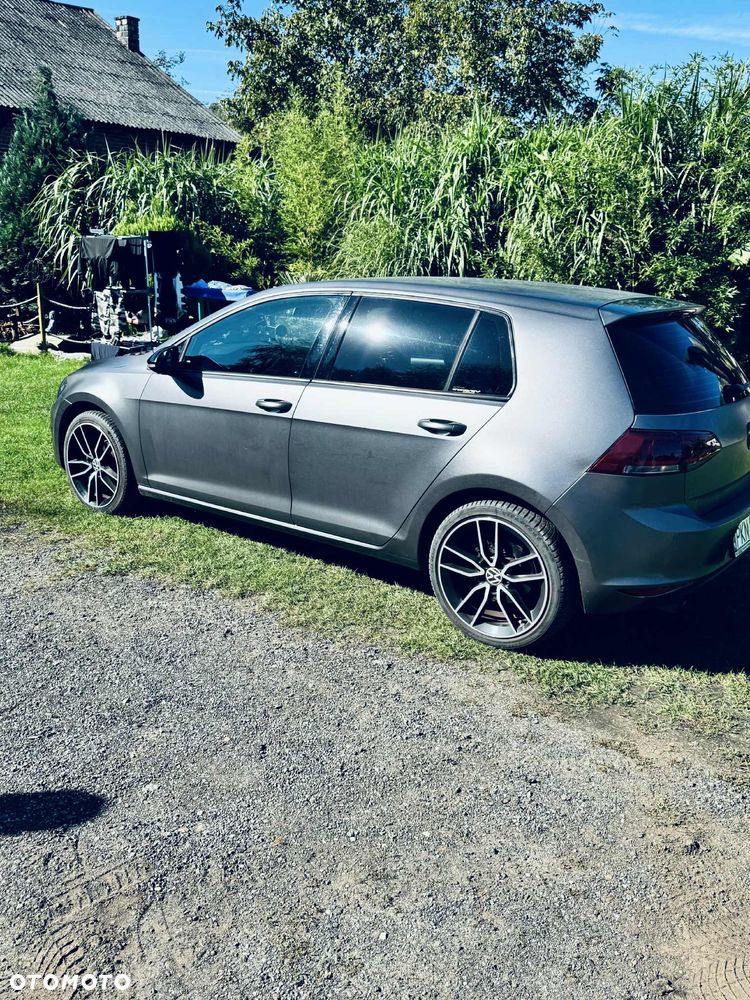 Volkswagen Golf VI 1.6 TDI Highline - 9