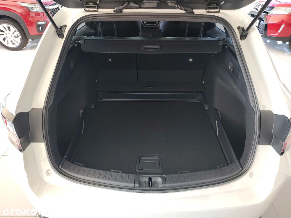 Suzuki Swace 1.8 Hybrid Premium Plus CVT - 33