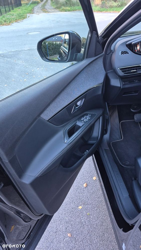 Peugeot 5008 PureTech 180 EAT8 Stop & Start GT - 9