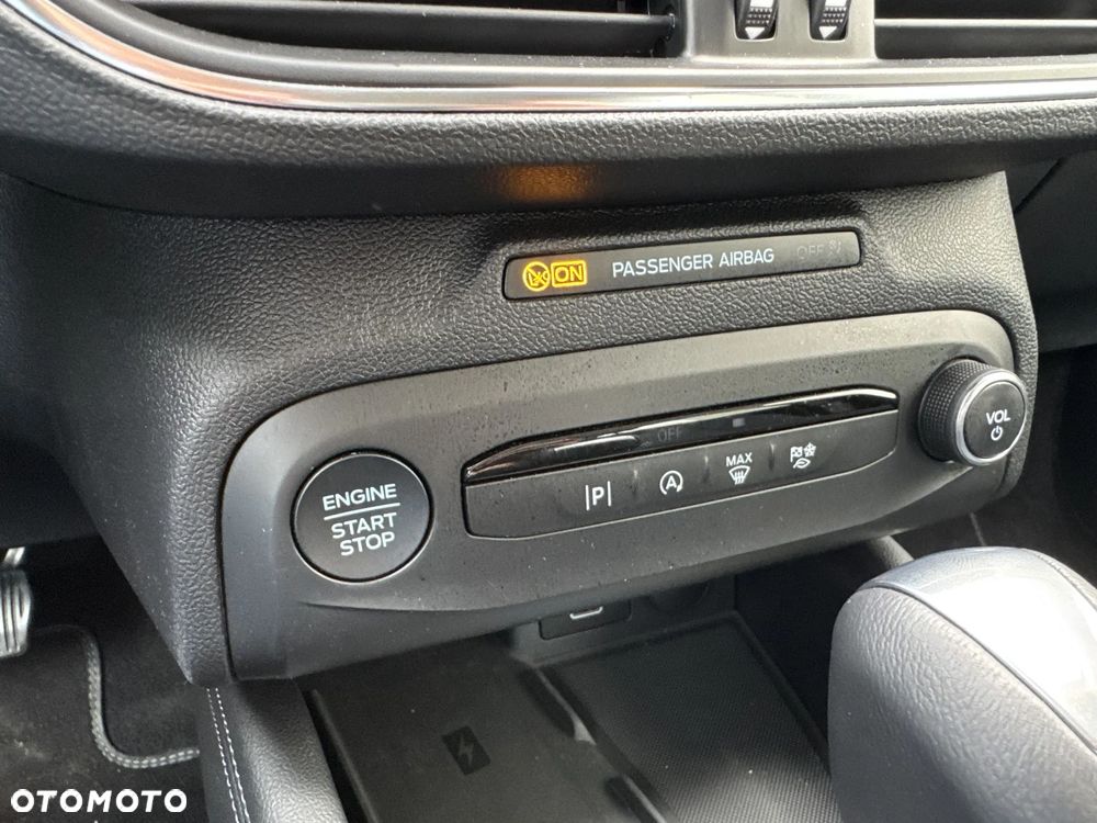 Ford Focus 1.0 EcoBoost mHEV Active Style - 24