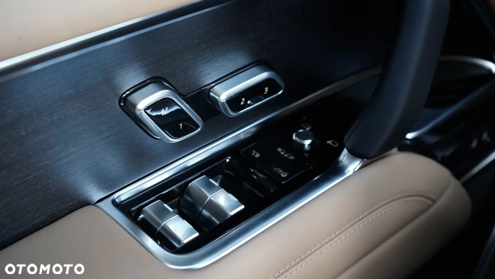 Land Rover Range Rover 3.0 D350 mHEV Autobiography - 26