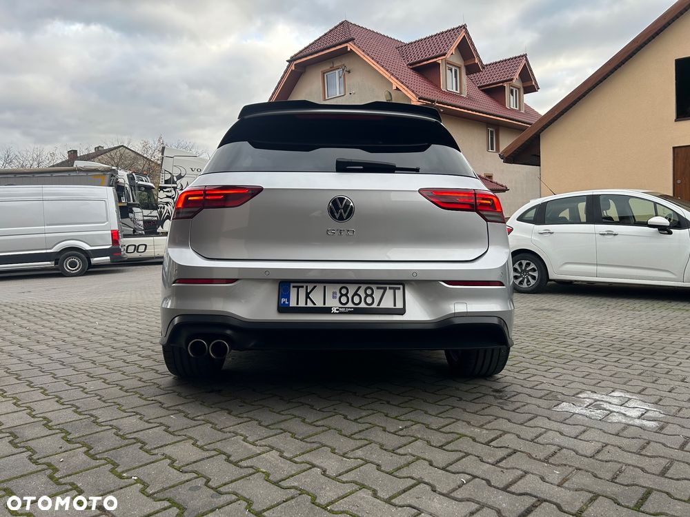 Volkswagen Golf 2.0 TDI GTD DSG - 5