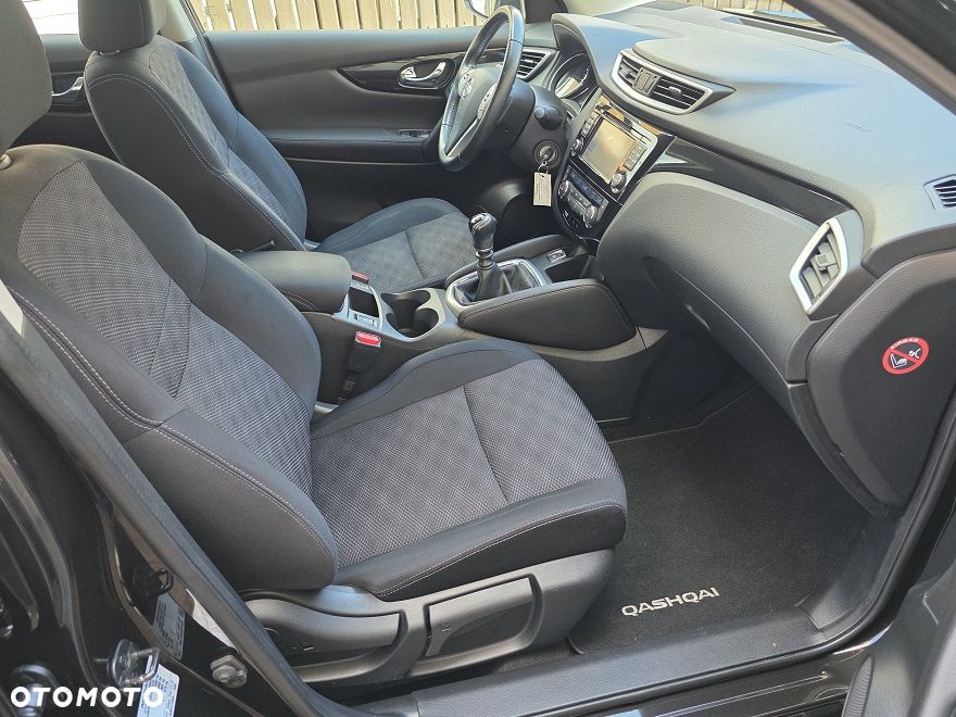 Nissan Qashqai 1.2 DIG-T N-Connecta - 19