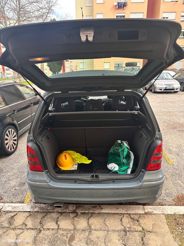 Mercedes-Benz A 140 Classic - 12