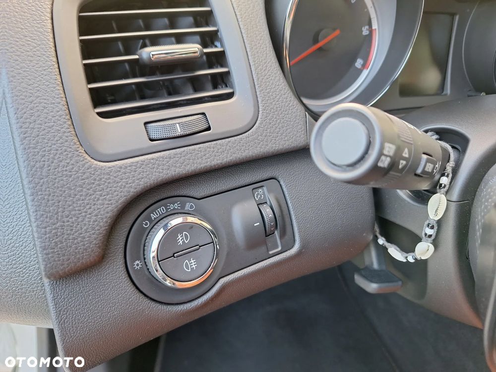 Opel Insignia 2.0 CDTI 4x4 Automatik Innovation - 15