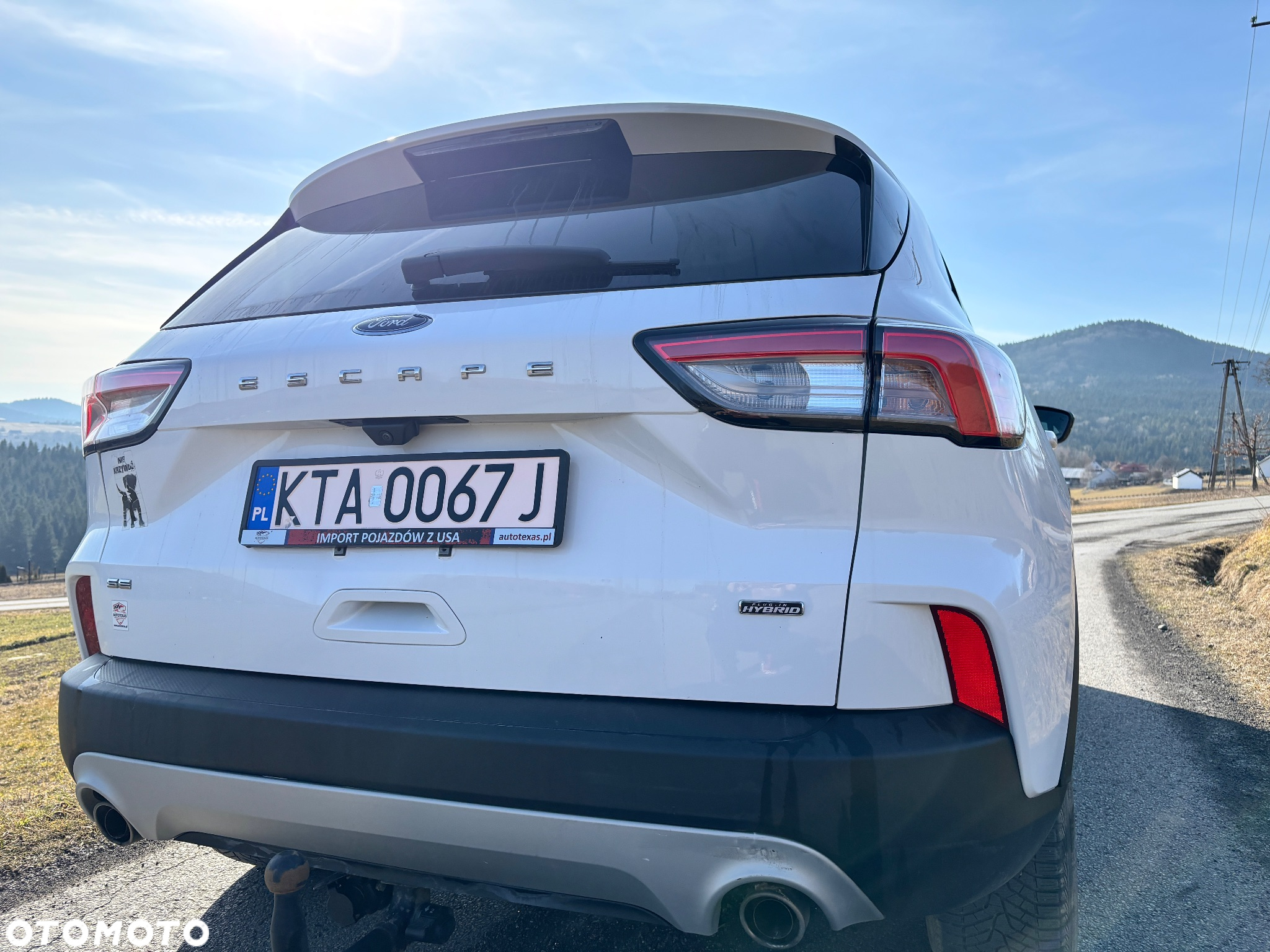 Ford Kuga 2.5P PHEV FWD Graphite Tech Edition e-CVT - 2