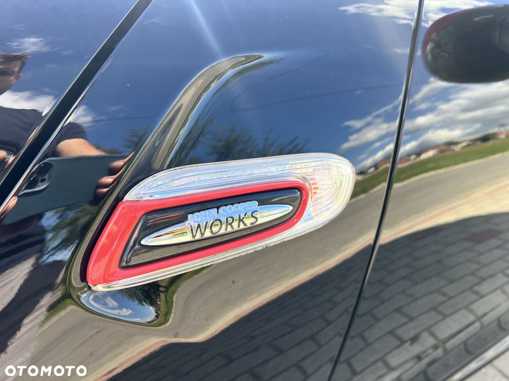 MINI John Cooper Works - 14