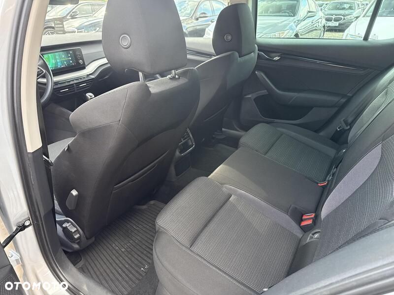 Skoda Octavia 1.5 TSI ACT Ambition - 20