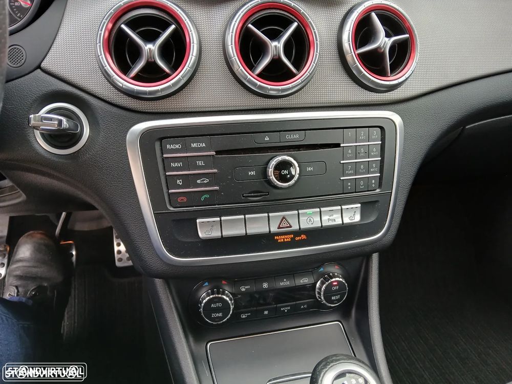 Mercedes-Benz CLA 200 (CDI) d Urban - 27